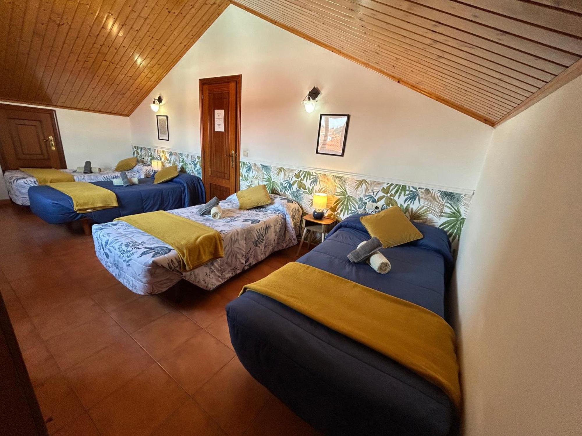 Pension Codesal O Pedrouzo Exterior photo